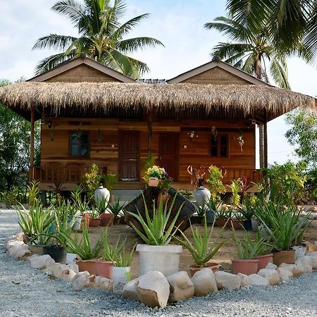 Fish Island Bungalows Kampot Dış mekan fotoğraf