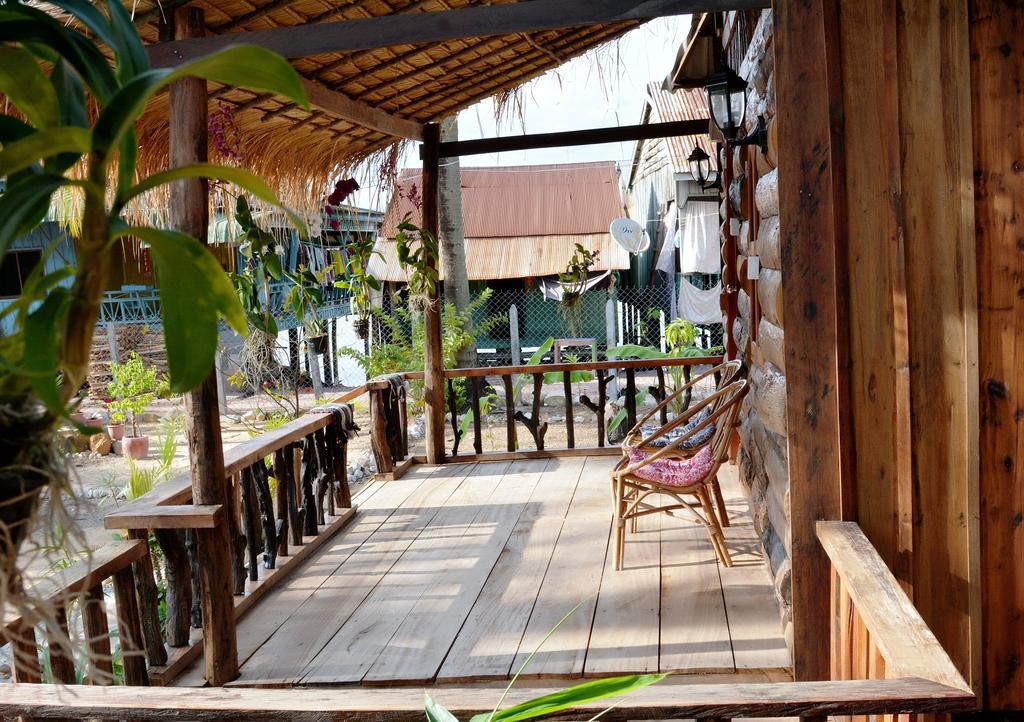 Fish Island Bungalows Kampot Dış mekan fotoğraf