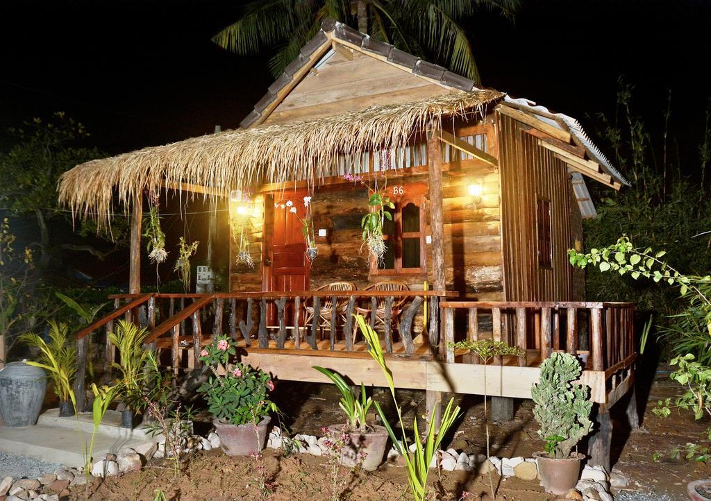 Fish Island Bungalows Kampot Dış mekan fotoğraf